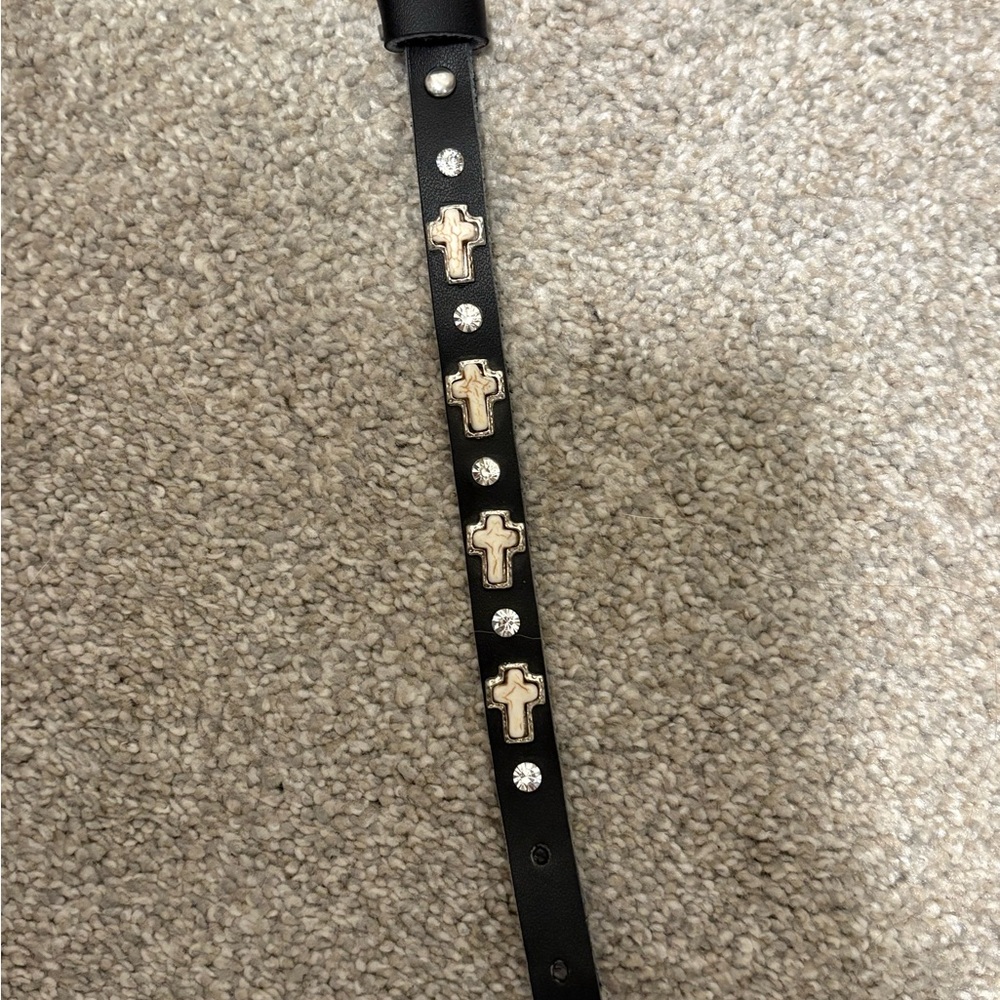 Edgy Black Leather Bracelet with stones and Cream crosses - Picture 4 of 6